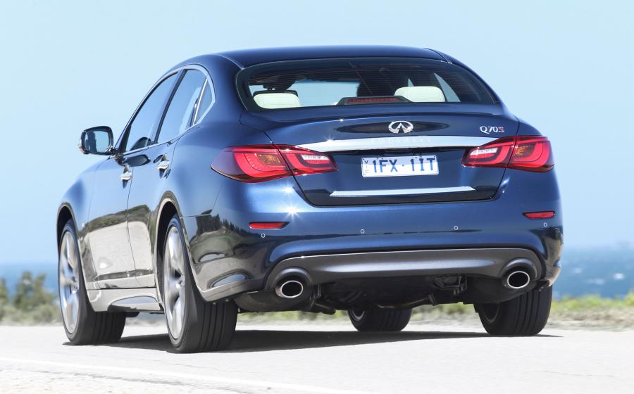  Infiniti Q70 S 2016 года  (AU) (фото 8 из 30)